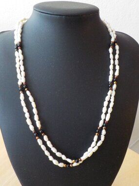 Necklace - Beaded White Double Strand Short 9 inch (3021)